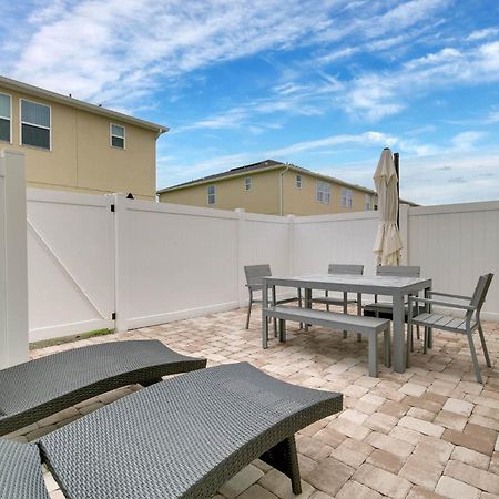 Four Bedrooms Townhome 5116 كيسيمي المظهر الخارجي الصورة